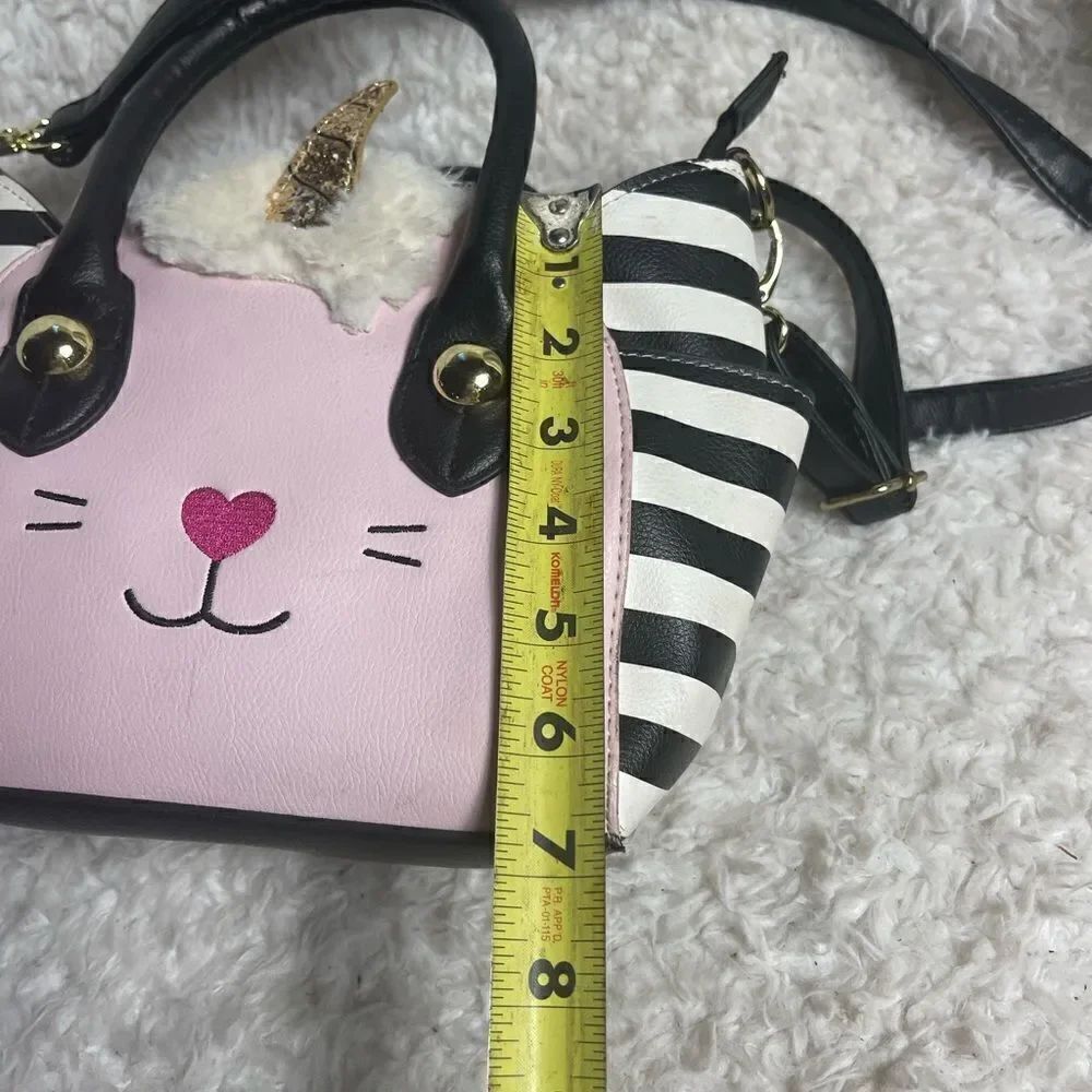 Betsey Johnson unicorn kitty small/crossbody bag  pink,black & white stripes - Picture 5 of 9